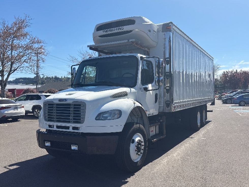 Refrigerated Truck-Light and Medium Duty Trucks-Freightliner-2016-M2-Clackamas-OR-383,037\n\t\tmiles-$ 27,250 - Image 3