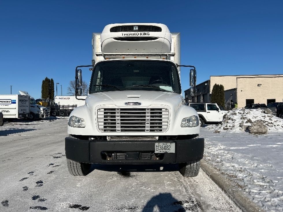 Refrigerated Truck-Light and Medium Duty Trucks-Freightliner-2016-M2-De Pere-WI-207,548\n\t\tmiles-$ 333,500 - Image 2