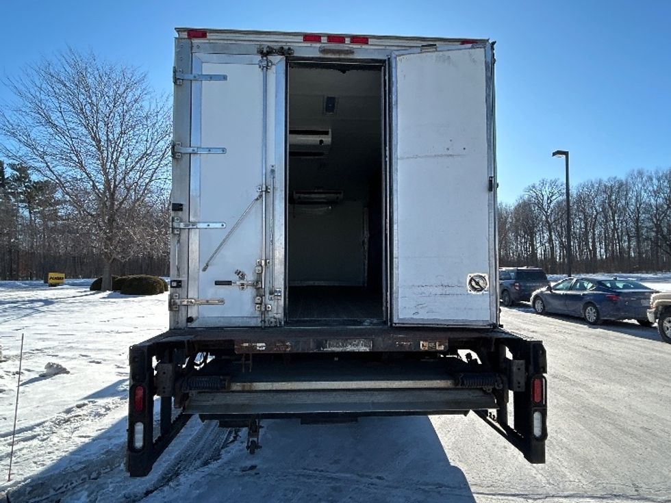 Refrigerated Truck-Light and Medium Duty Trucks-Freightliner-2016-M2-De Pere-WI-207,548\n\t\tmiles-$ 333,500 - Image 8