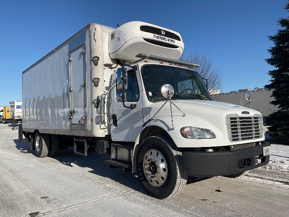 Refrigerated Truck-Light and Medium Duty Trucks-Freightliner-2016-M2-De Pere-WI-238,964\n\t\tmiles-$ 35,750 - Image 1