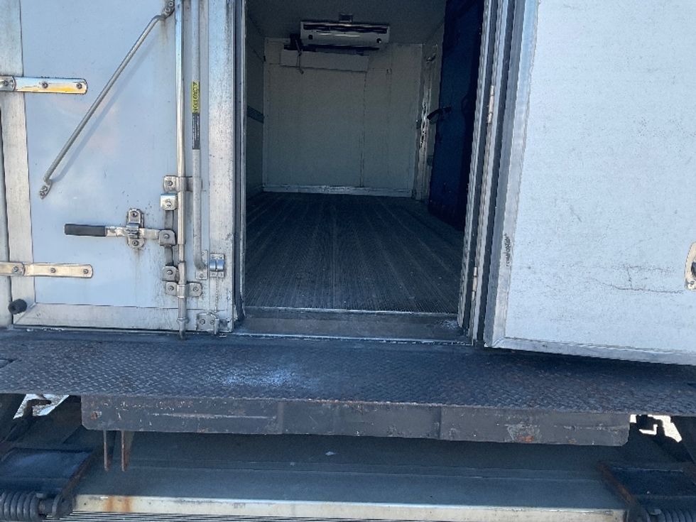 Refrigerated Truck-Light and Medium Duty Trucks-Freightliner-2016-M2-De Pere-WI-238,964\n\t\tmiles-$ 35,750 - Image 10