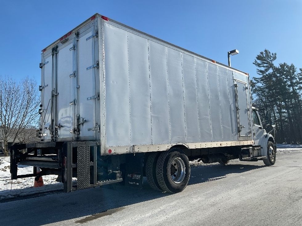 Refrigerated Truck-Light and Medium Duty Trucks-Freightliner-2016-M2-De Pere-WI-238,964\n\t\tmiles-$ 35,750 - Image 13