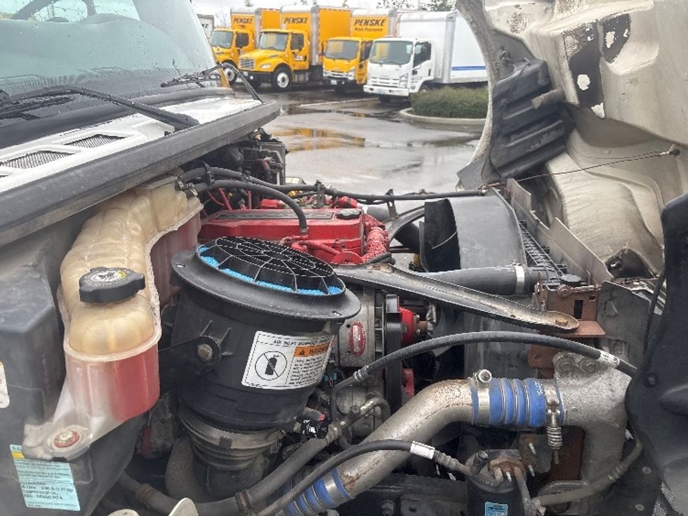 Refrigerated Truck-Light and Medium Duty Trucks-Freightliner-2016-M2-Everett-WA-389,390\n\t\tmiles-$ 28,500 - Image 23