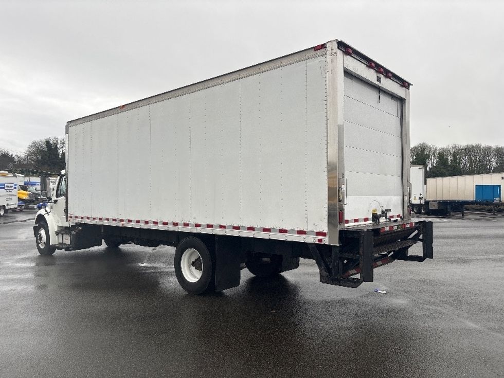 Refrigerated Truck-Light and Medium Duty Trucks-Freightliner-2016-M2-Everett-WA-389,390\n\t\tmiles-$ 28,500 - Image 6
