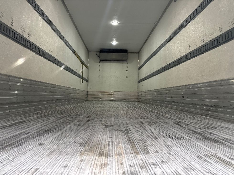 Refrigerated Truck-Light and Medium Duty Trucks-Freightliner-2016-M2-Everett-WA-389,390\n\t\tmiles-$ 28,500 - Image 8