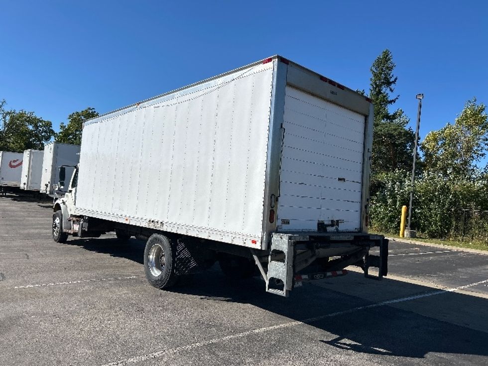 Refrigerated Truck-Light and Medium Duty Trucks-Freightliner-2016-M2-Fredonia-NY-189,406\n\t\tmiles-$ 38,500 - Image 6