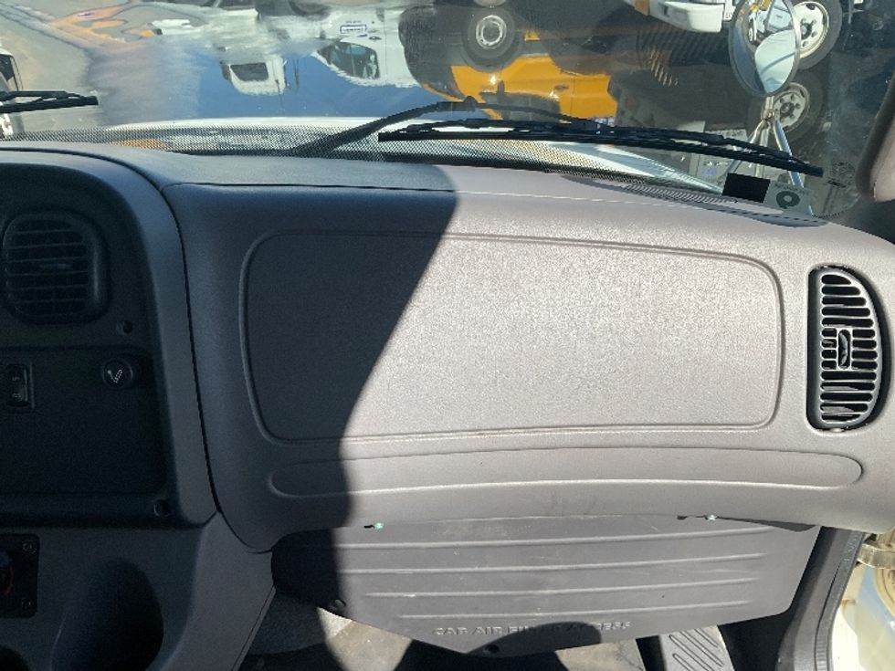 Refrigerated Truck-Light and Medium Duty Trucks-Freightliner-2016-M2-Honolulu-HI-169,106\n\t\tmiles-$ 51,750 - Image 20