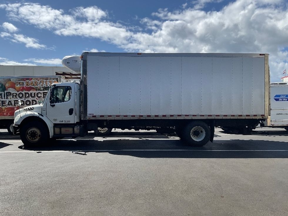 Refrigerated Truck-Light and Medium Duty Trucks-Freightliner-2016-M2-Honolulu-HI-169,106\n\t\tmiles-$ 51,750 - Image 4