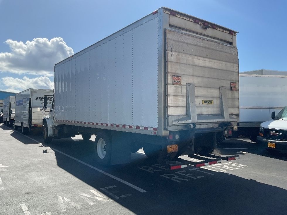 Refrigerated Truck-Light and Medium Duty Trucks-Freightliner-2016-M2-Honolulu-HI-169,106\n\t\tmiles-$ 51,750 - Image 6