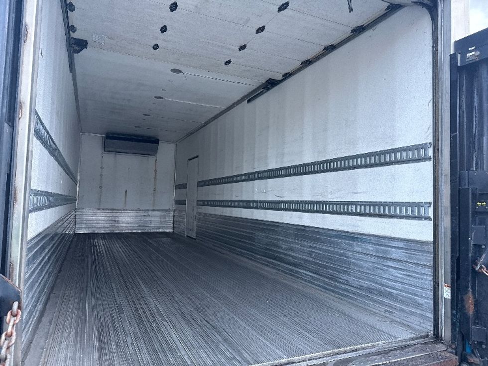 Refrigerated Truck-Light and Medium Duty Trucks-Freightliner-2016-M2-La Mirada-CA-132,636\n\t\tmiles-$ 47,250 - Image 12