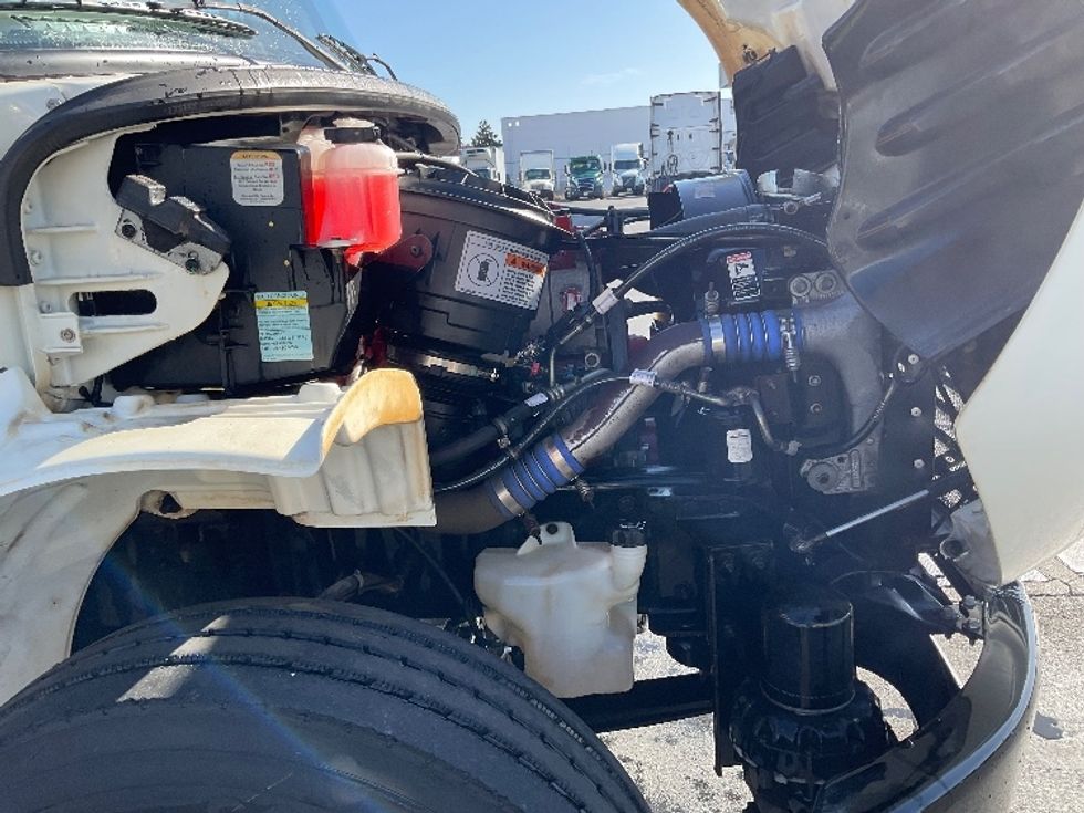 Refrigerated Truck-Light and Medium Duty Trucks-Freightliner-2016-M2-La Mirada-CA-32,749\n\t\tmiles-$ 53,000 - Image 23