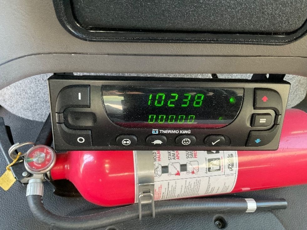 Refrigerated Truck-Light and Medium Duty Trucks-Freightliner-2016-M2-La Mirada-CA-32,749\n\t\tmiles-$ 53,000 - Image 25