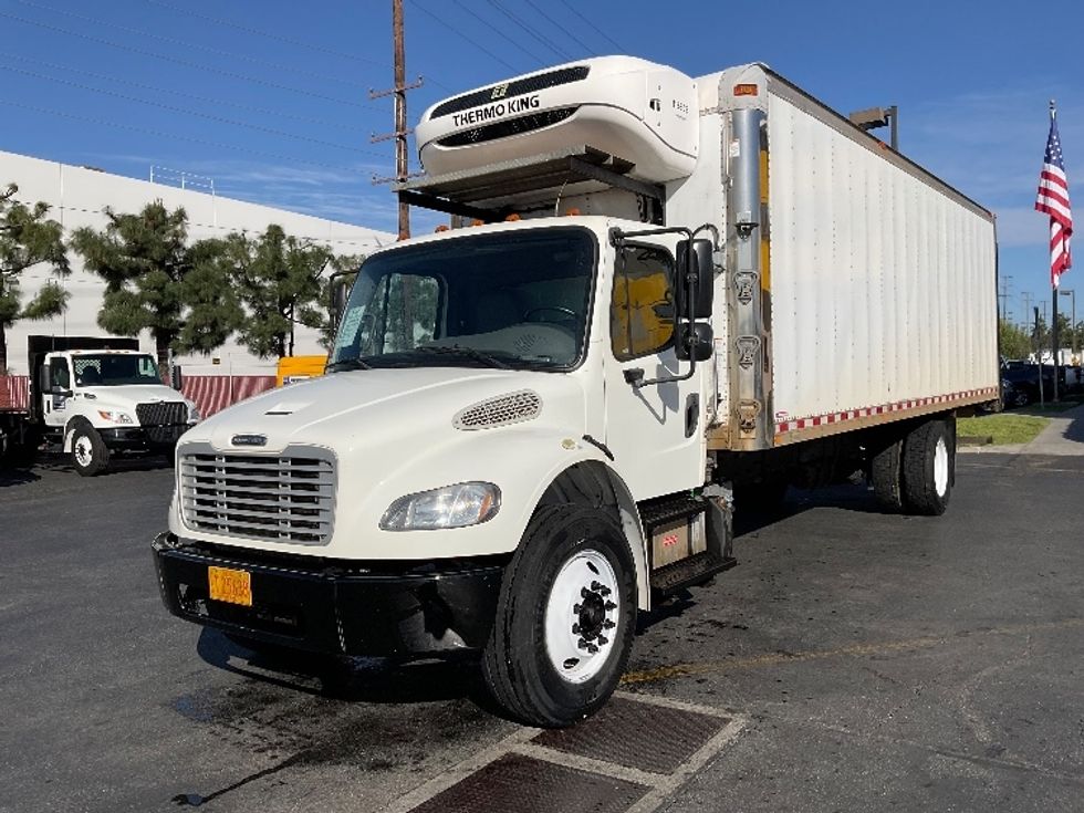Refrigerated Truck-Light and Medium Duty Trucks-Freightliner-2016-M2-La Mirada-CA-32,749\n\t\tmiles-$ 53,000 - Image 3