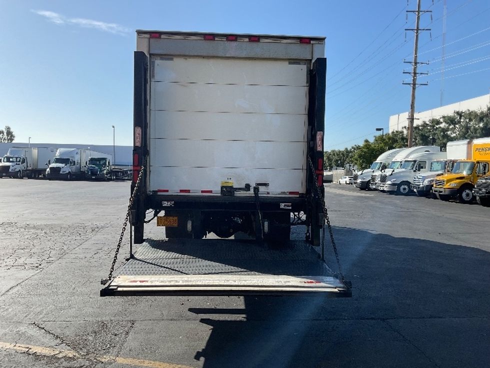 Refrigerated Truck-Light and Medium Duty Trucks-Freightliner-2016-M2-La Mirada-CA-32,749\n\t\tmiles-$ 53,000 - Image 9
