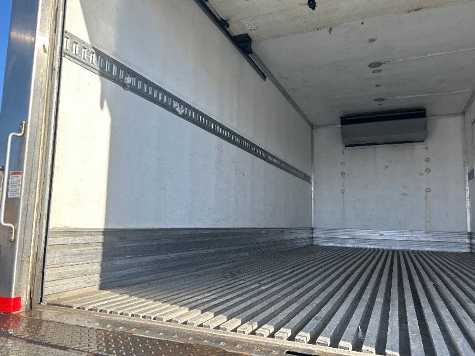 Refrigerated Truck-Light and Medium Duty Trucks-Freightliner-2016-M2-Norton-MA-64,263\n\t\tmiles-$ 49,750 - Image 10