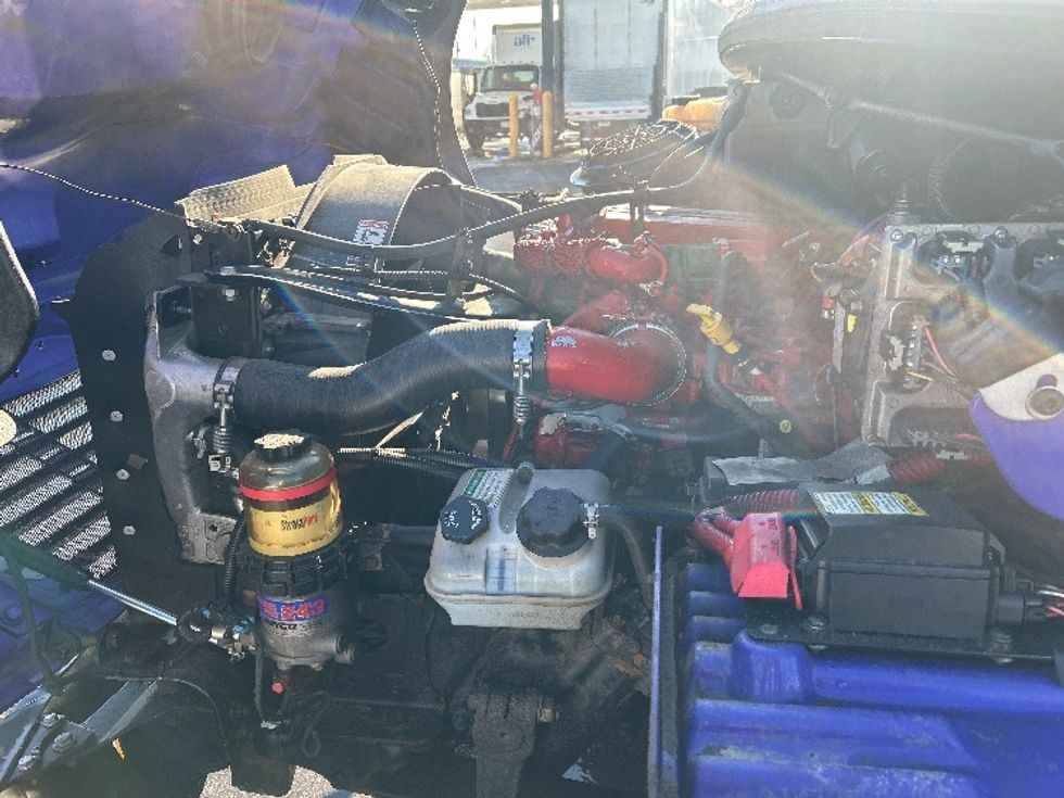 Refrigerated Truck-Light and Medium Duty Trucks-Freightliner-2016-M2-Norton-MA-64,263\n\t\tmiles-$ 49,750 - Image 23