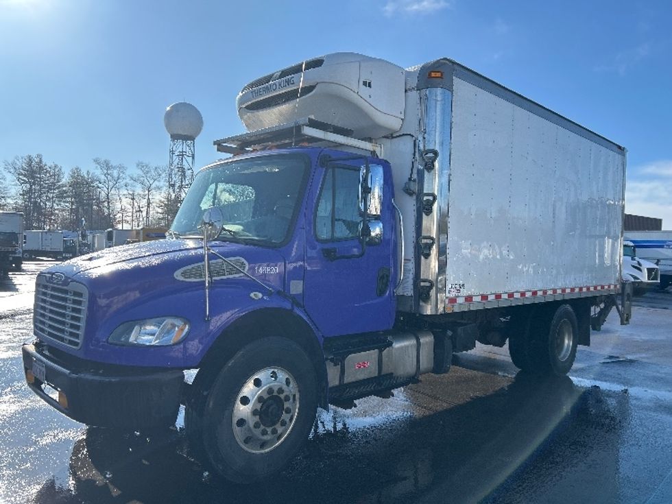 Refrigerated Truck-Light and Medium Duty Trucks-Freightliner-2016-M2-Norton-MA-64,263\n\t\tmiles-$ 49,750 - Image 3