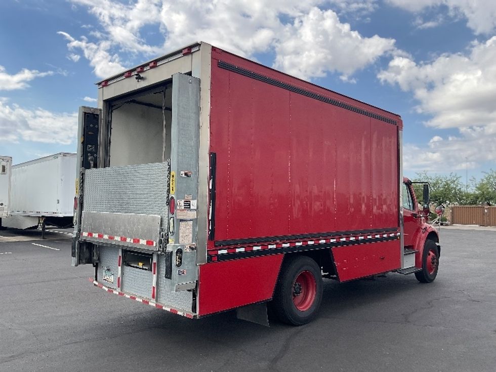 Refrigerated Truck-Light and Medium Duty Trucks-Freightliner-2016-M2-Phoenix-AZ-82,674\n\t\tmiles-$ 46,500 - Image 13