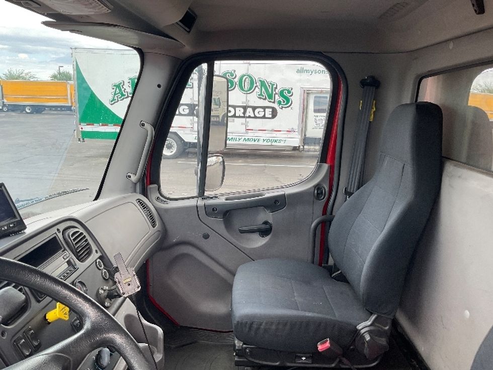 Refrigerated Truck-Light and Medium Duty Trucks-Freightliner-2016-M2-Phoenix-AZ-82,674\n\t\tmiles-$ 46,500 - Image 19
