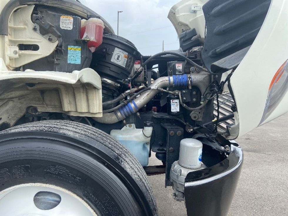 Refrigerated Truck-Light and Medium Duty Trucks-Freightliner-2016-M2-San Antonio-TX-339,395\n\t\tmiles-$ 19,000 - Image 22