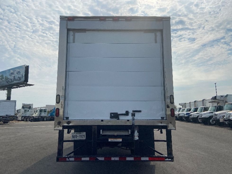 Refrigerated Truck-Light and Medium Duty Trucks-Freightliner-2016-M2-San Antonio-TX-339,395\n\t\tmiles-$ 19,000 - Image 7