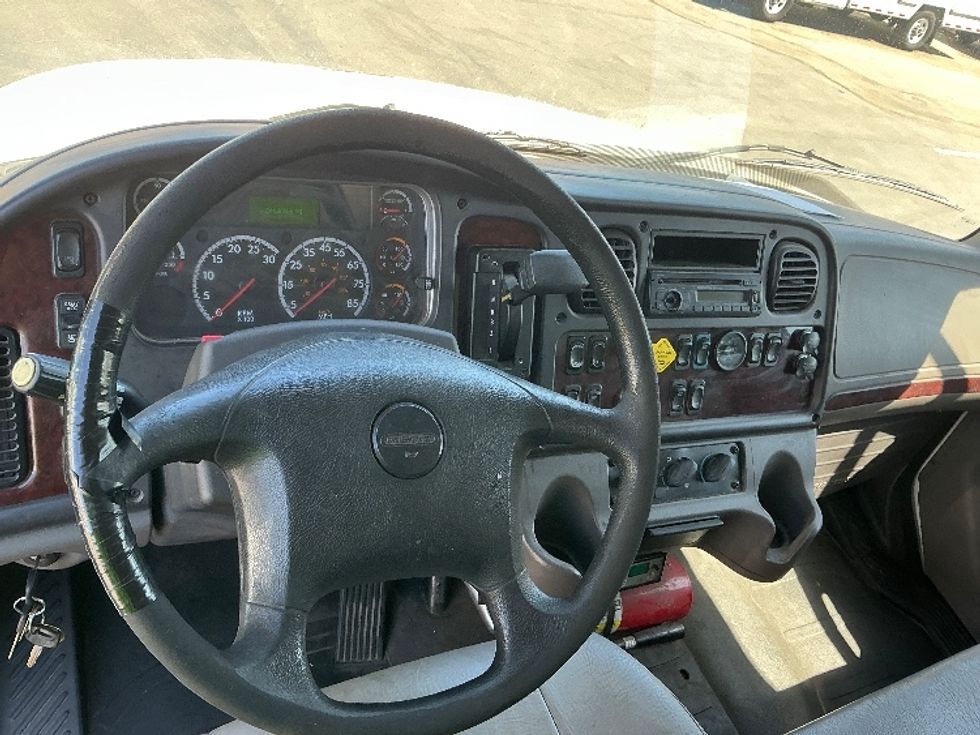 Refrigerated Truck-Light and Medium Duty Trucks-Freightliner-2016-M2-Santa Maria-CA-246,368\n\t\tmiles-$ 29,000 - Image 18