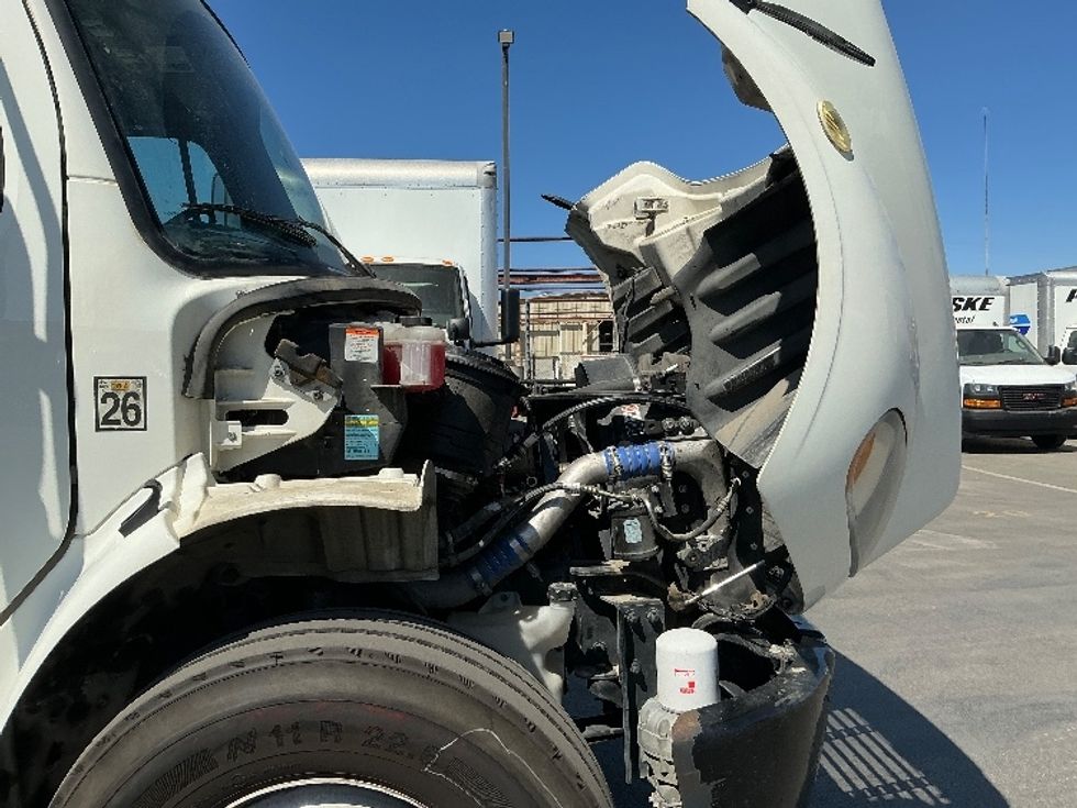 Refrigerated Truck-Light and Medium Duty Trucks-Freightliner-2016-M2-Santa Maria-CA-246,368\n\t\tmiles-$ 29,000 - Image 23