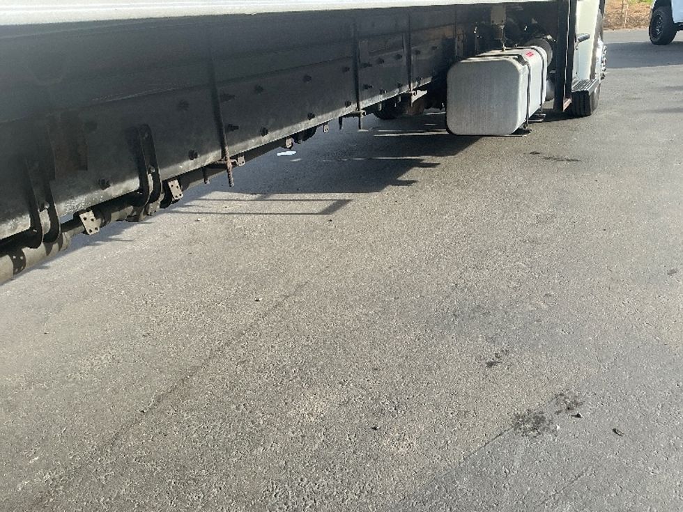 Refrigerated Truck-Light and Medium Duty Trucks-Freightliner-2016-M2-West Sacramento-CA-111,288\n\t\tmiles-$ 46,500 - Image 14
