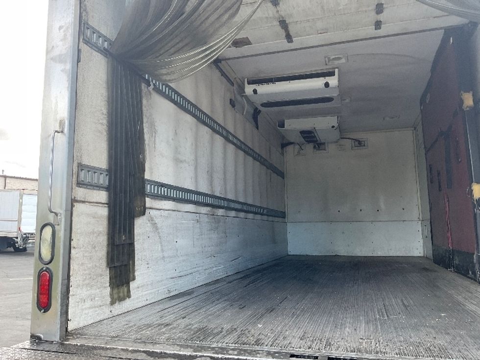 Refrigerated Truck-Light and Medium Duty Trucks-Freightliner-2016-M2-West Sacramento-CA-224,729\n\t\tmiles-$ 38,250 - Image 11