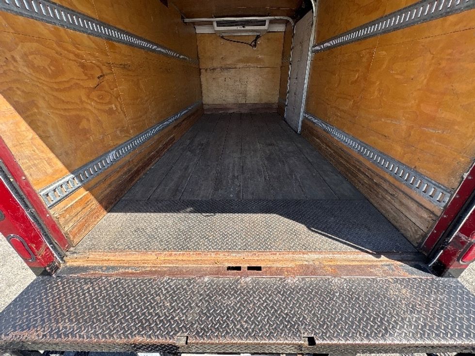 Refrigerated Truck-Light and Medium Duty Trucks-Freightliner-2016-M2-West Sacramento-CA-329,135\n\t\tmiles-$ 27,000 - Image 10