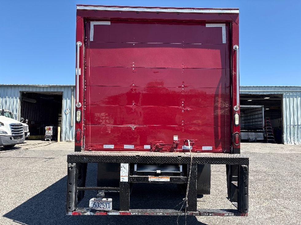 Refrigerated Truck-Light and Medium Duty Trucks-Freightliner-2016-M2-West Sacramento-CA-329,135\n\t\tmiles-$ 27,000 - Image 7
