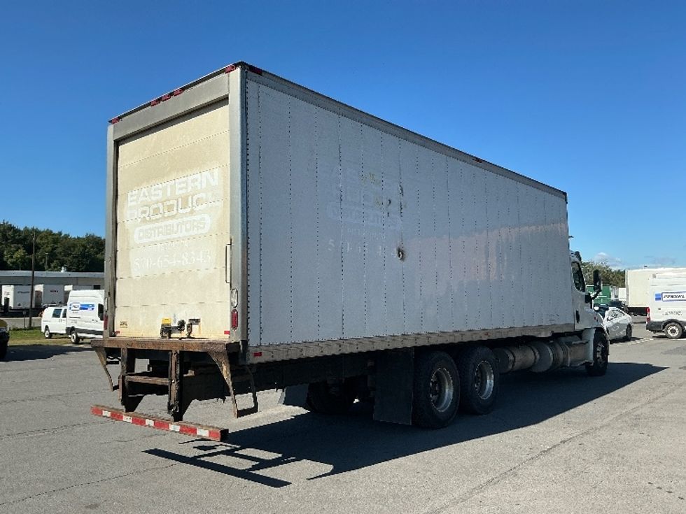 Refrigerated Truck-Light and Medium Duty Trucks-Freightliner-2017-Cascadia X11364S-Wilkes Barre-PA-364,301\n\t\tmiles-$ 81,000 - Image 13