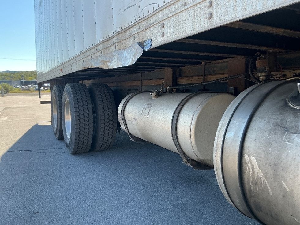 Refrigerated Truck-Light and Medium Duty Trucks-Freightliner-2017-Cascadia X11364S-Wilkes Barre-PA-364,301\n\t\tmiles-$ 81,000 - Image 14