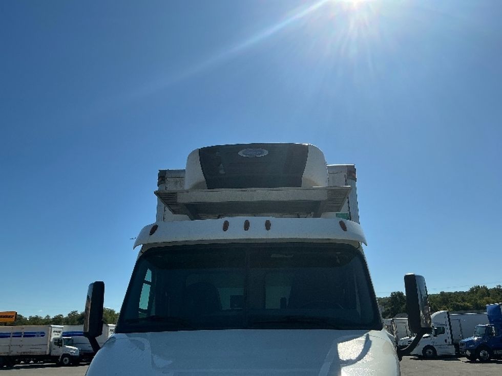 Refrigerated Truck-Light and Medium Duty Trucks-Freightliner-2017-Cascadia X11364S-Wilkes Barre-PA-364,301\n\t\tmiles-$ 81,000 - Image 25