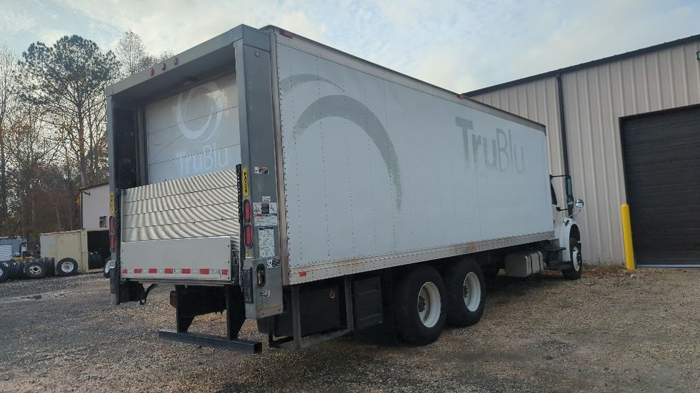 Refrigerated Truck-Light and Medium Duty Trucks-Freightliner-2017-M2-Atlanta-GA-326,433\n\t\tmiles-$ 39,250 - Image 14