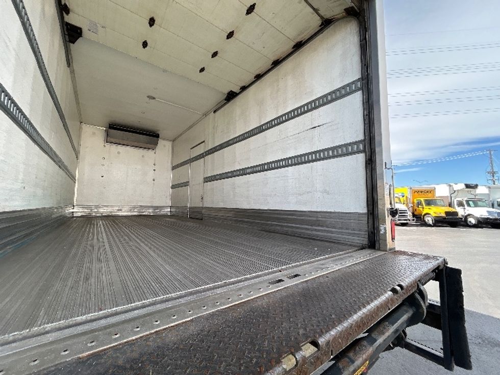 Refrigerated Truck-Light and Medium Duty Trucks-Freightliner-2017-M2-Aurora-CO-128,826\n\t\tmiles-$ 51,750 - Image 12