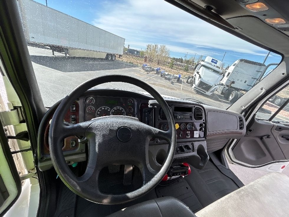 Refrigerated Truck-Light and Medium Duty Trucks-Freightliner-2017-M2-Aurora-CO-128,826\n\t\tmiles-$ 51,750 - Image 17