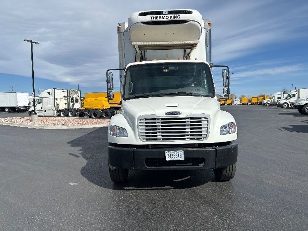 Refrigerated Truck-Light and Medium Duty Trucks-Freightliner-2017-M2-Aurora-CO-128,826\n\t\tmiles-$ 51,750 - Image 2