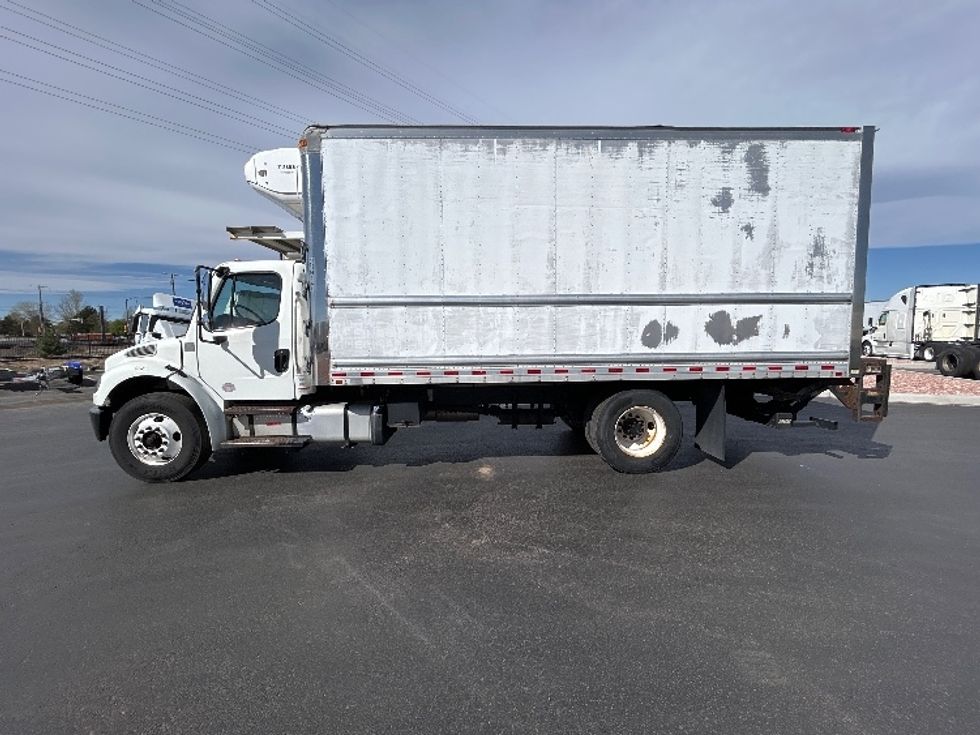 Refrigerated Truck-Light and Medium Duty Trucks-Freightliner-2017-M2-Aurora-CO-128,826\n\t\tmiles-$ 51,750 - Image 4