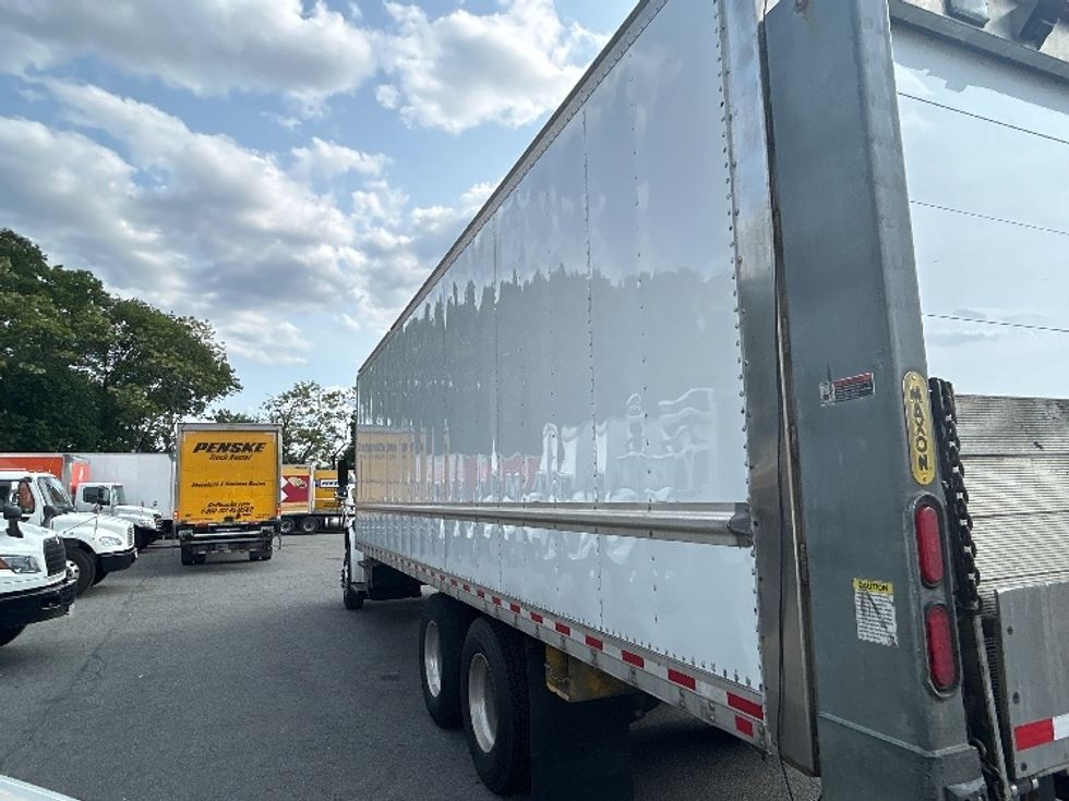 Refrigerated Truck-Light and Medium Duty Trucks-Freightliner-2017-M2-Braintree-MA-248,031\n\t\tmiles-$ 56,750 - Image 6