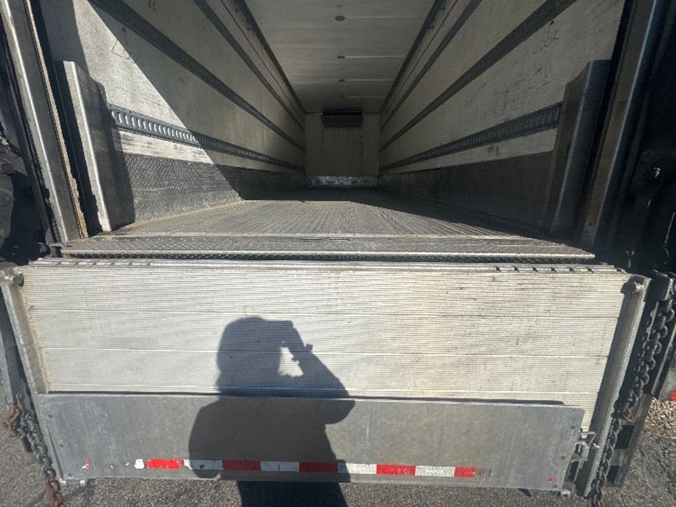 Refrigerated Truck-Light and Medium Duty Trucks-Freightliner-2017-M2-Braintree-MA-312,654\n\t\tmiles-$ 42,500 - Image 10