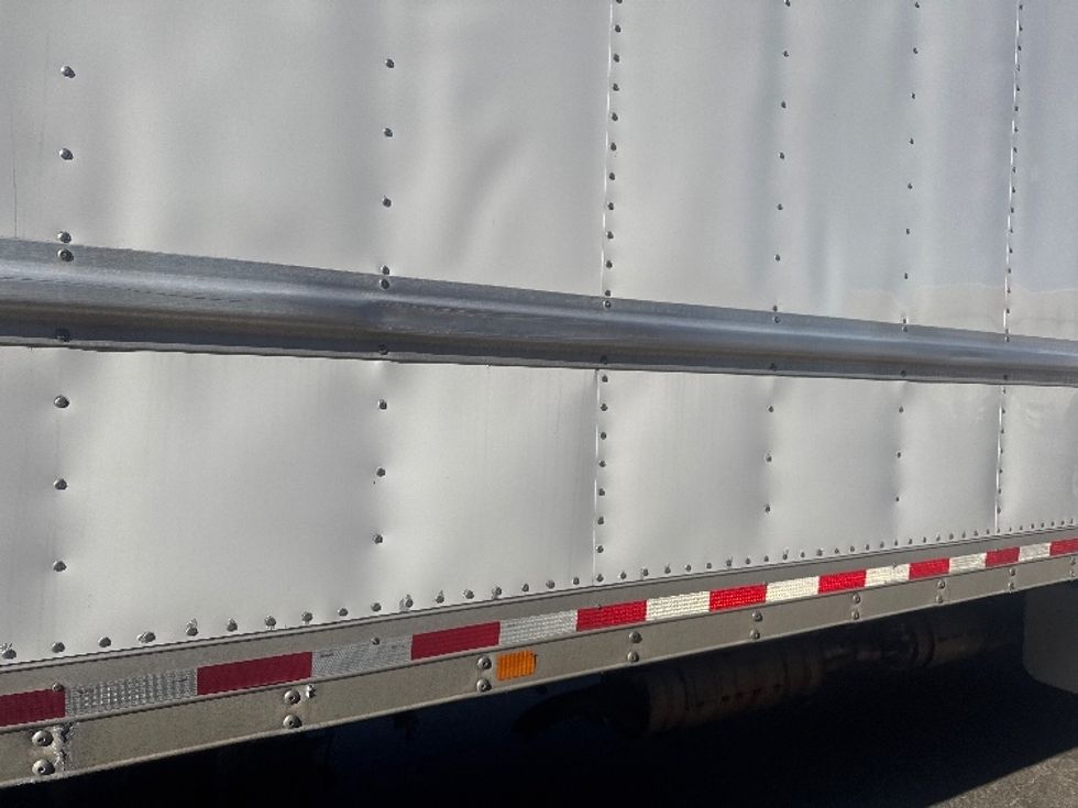 Refrigerated Truck-Light and Medium Duty Trucks-Freightliner-2017-M2-Braintree-MA-312,654\n\t\tmiles-$ 42,500 - Image 27