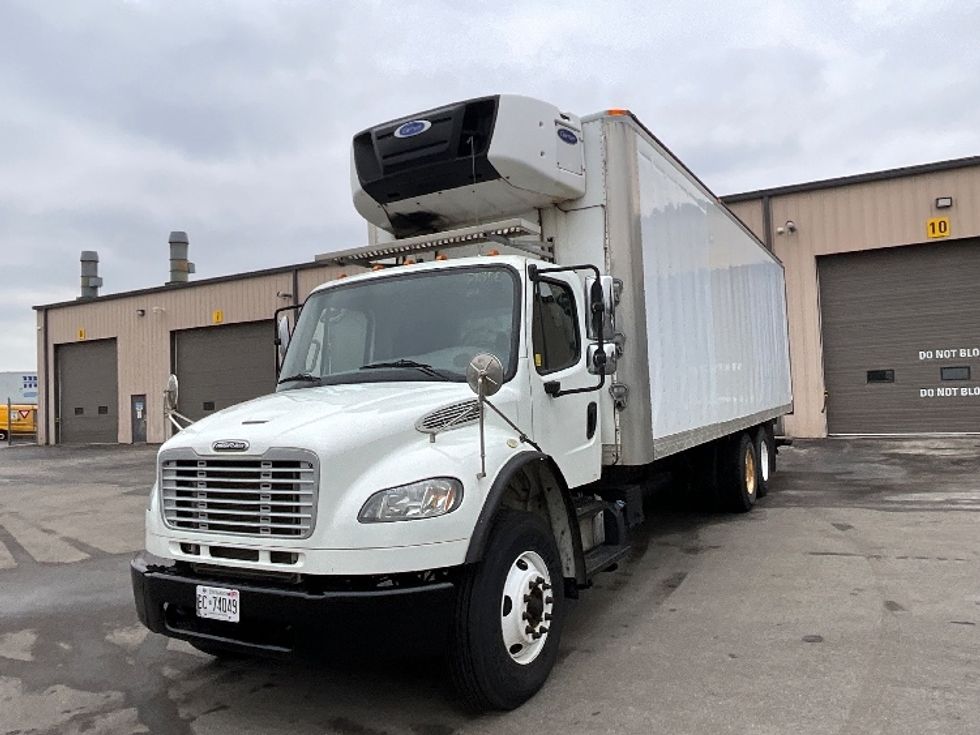 Refrigerated Truck-Light and Medium Duty Trucks-Freightliner-2017-M2-Burlington-ON-356,018\n\t\tkm-$ 60,750 - Image 3