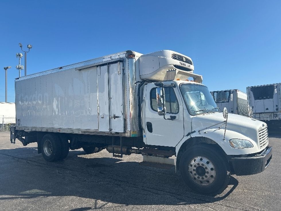 Refrigerated Truck-Light and Medium Duty Trucks-Freightliner-2017-M2-Chicago (Melrose Park)-IL-242,742\n\t\tmiles-$ 32,500 - Image 1