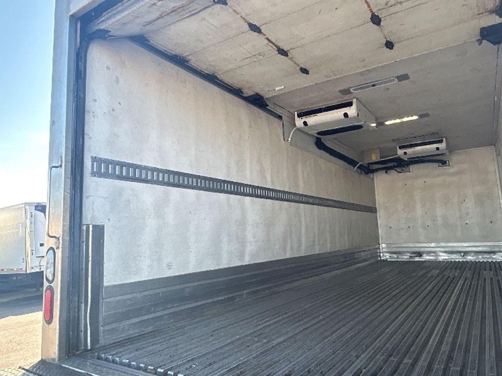 Refrigerated Truck-Light and Medium Duty Trucks-Freightliner-2017-M2-Chicago (Melrose Park)-IL-242,742\n\t\tmiles-$ 32,500 - Image 11
