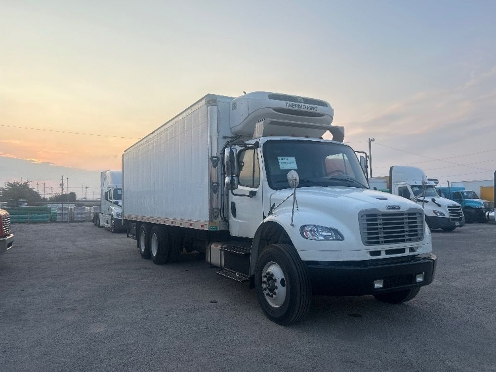 Refrigerated Truck-Light and Medium Duty Trucks-Freightliner-2017-M2-Dallas-TX-314,219\n\t\tmiles-$ 42,750 - Image 1