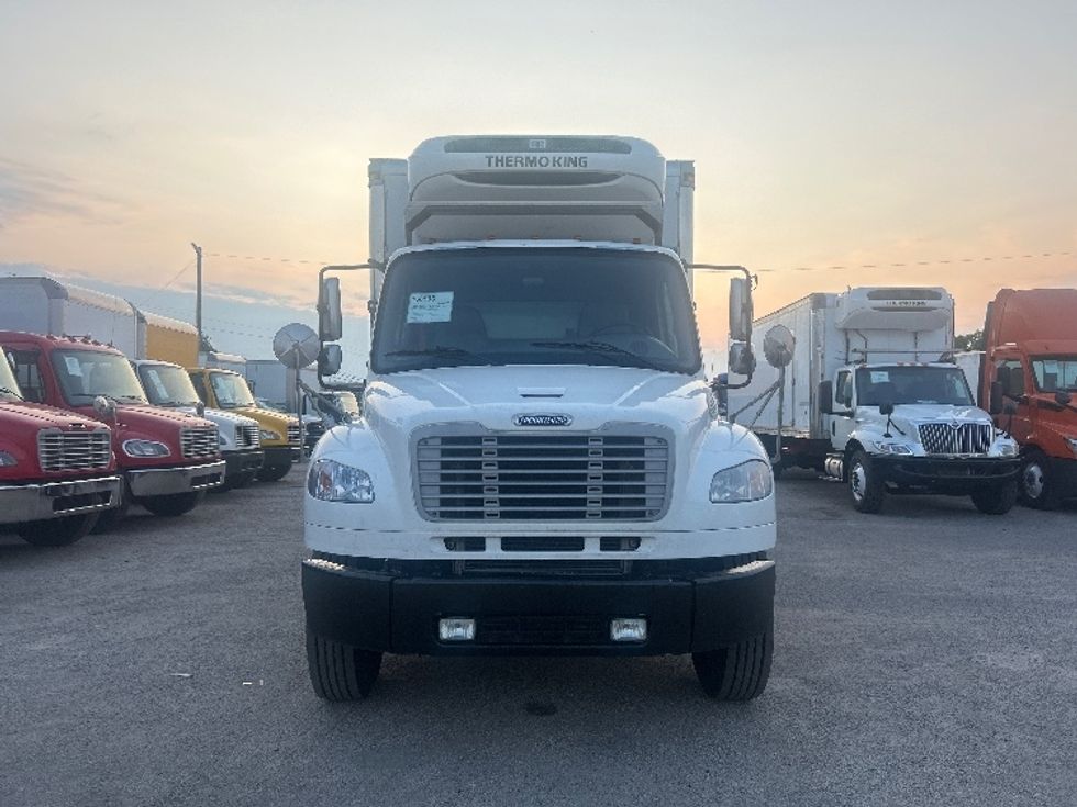Refrigerated Truck-Light and Medium Duty Trucks-Freightliner-2017-M2-Dallas-TX-314,219\n\t\tmiles-$ 42,750 - Image 2