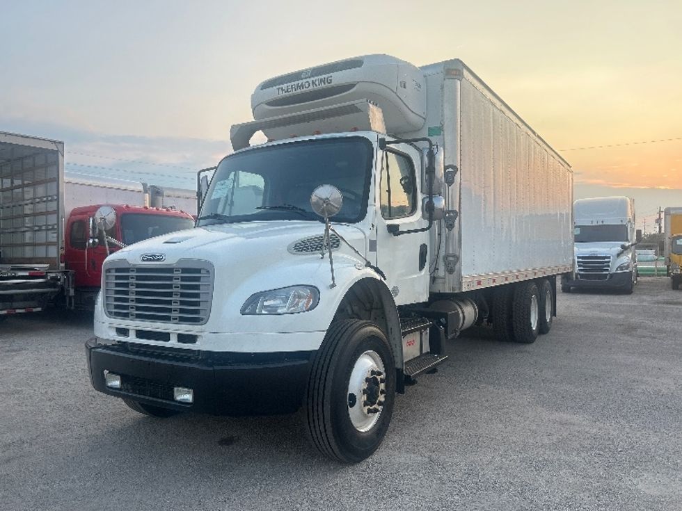 Refrigerated Truck-Light and Medium Duty Trucks-Freightliner-2017-M2-Dallas-TX-314,219\n\t\tmiles-$ 42,750 - Image 3