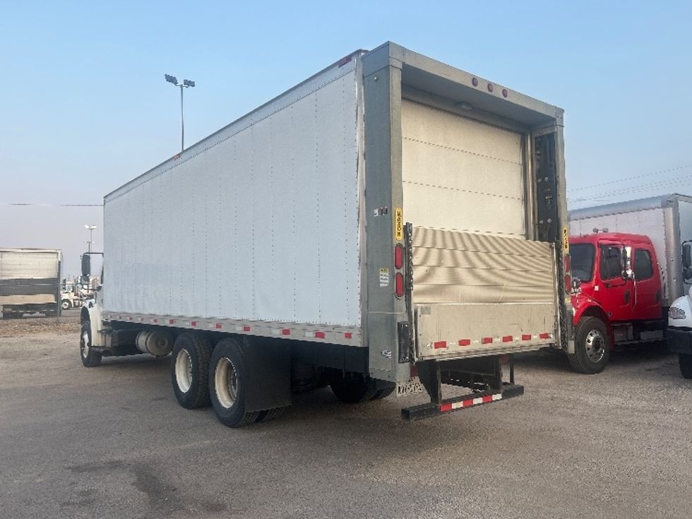 Refrigerated Truck-Light and Medium Duty Trucks-Freightliner-2017-M2-Dallas-TX-314,219\n\t\tmiles-$ 42,750 - Image 6