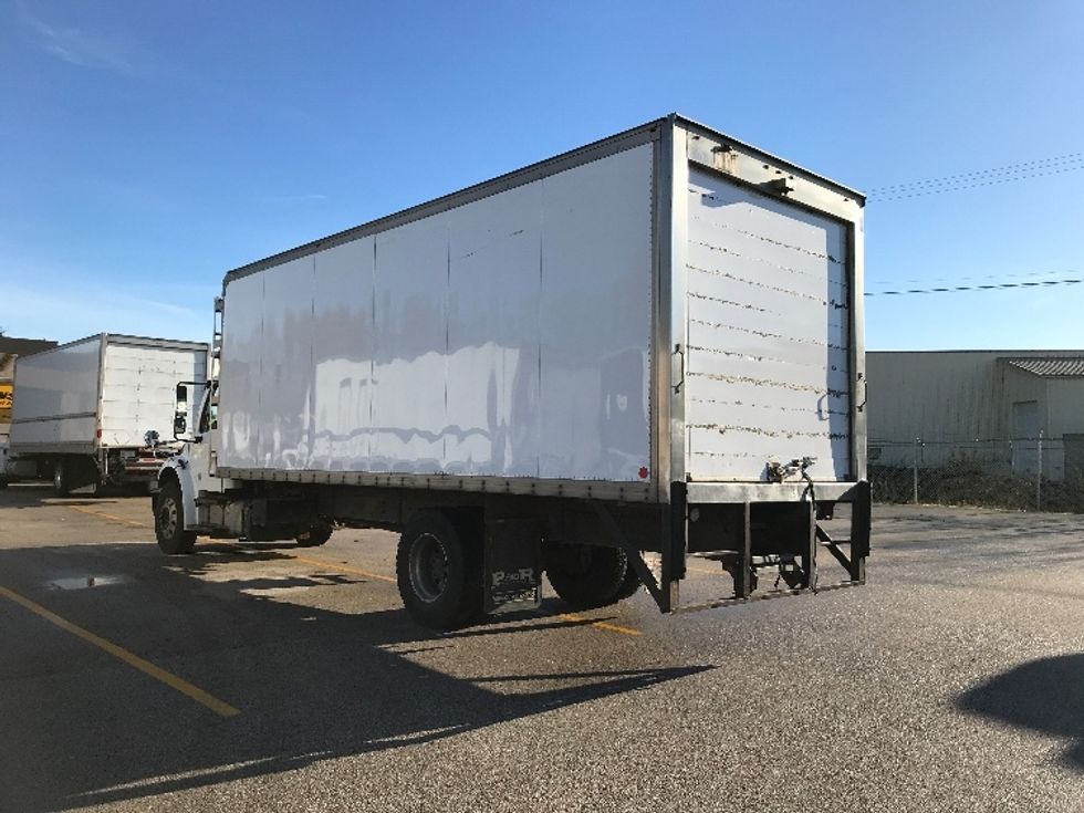 Refrigerated Truck-Light and Medium Duty Trucks-Freightliner-2017-M2-Delta-BC-366,031\n\t\tkm-$ 54,250 - Image 6